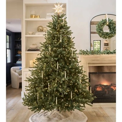 Balsam Hill 7.5' Color Clear LED Classic Blue Spruce Tree 7 Balsam Hill 7.5' Color Clear LED Classic Blue Spruce Tree - Image 5