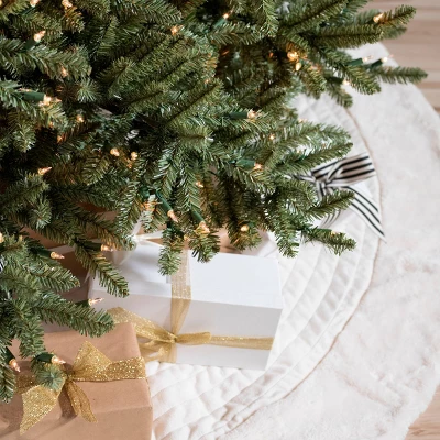 Balsam Hill 7.5' Color Clear LED Classic Blue Spruce Tree 5 Balsam Hill 7.5' Color Clear LED Classic Blue Spruce Tree - Image 3